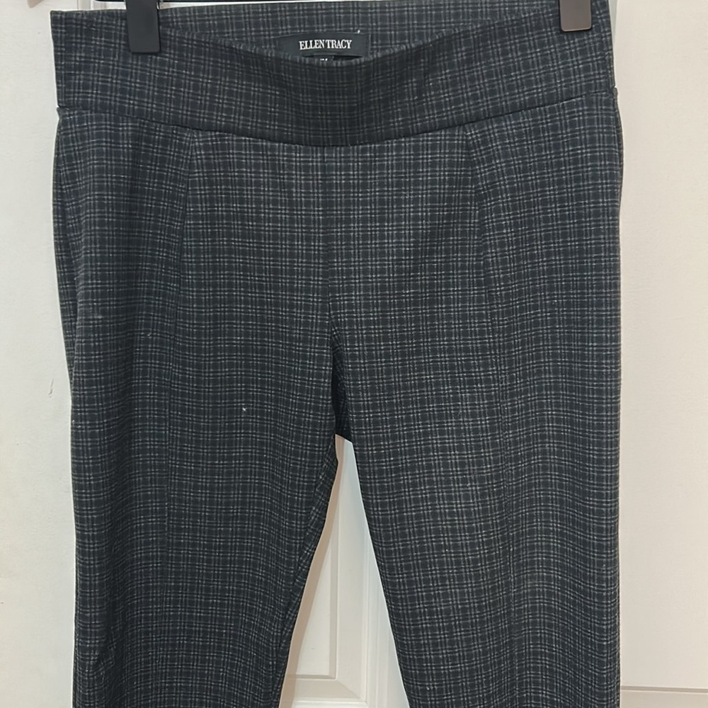 Ellen Tracy checkered Pants size small black gray elastic waist inseam 26”